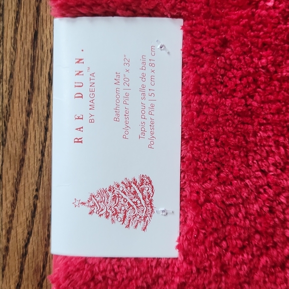 Nwt Rae Dunn Magenta Merry Christmas bathroom mat rug red white Holiday - Picture 3 of 6